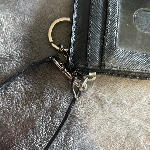 Coach wristlet loose chain and cards slot wallet - Picture 5 of 5